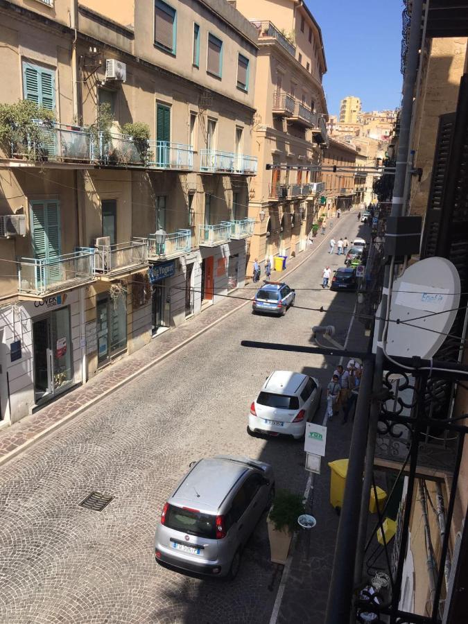 לינה וארוחת בוקר אגריג'נטו Fana מראה חיצוני תמונה